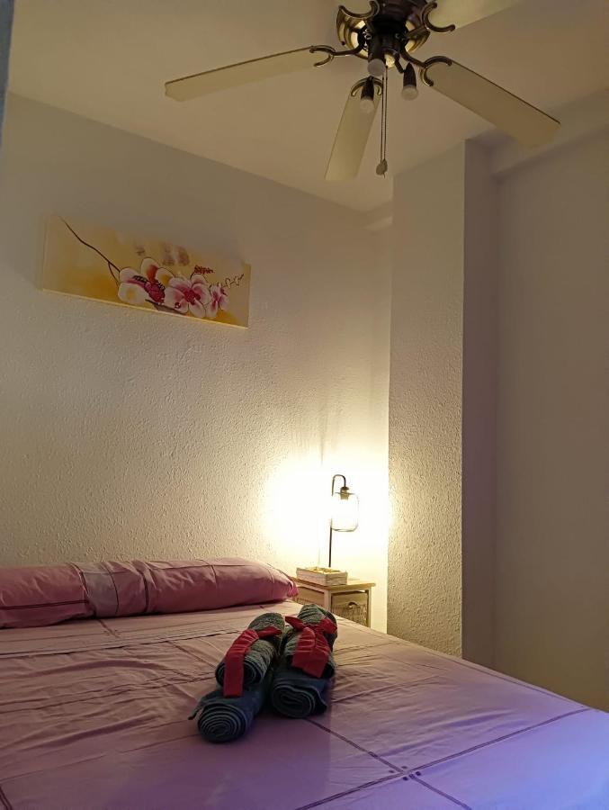 Habitacion Piso Particular En Castilleja De La Cuesta Kültér fotó